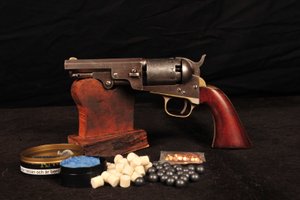 Revolver Manhattan Navy serie III - Licensfritt.se