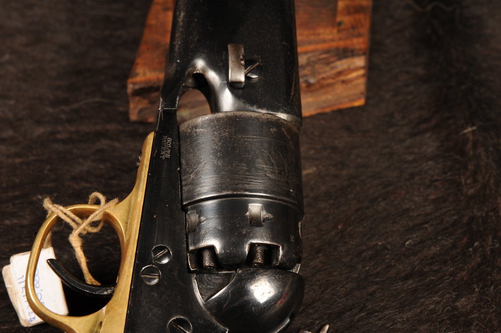 Revolver - Colt Army cal 44 - Licensfritt.se